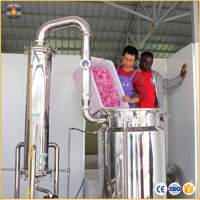 300L Jasmine Hydrosol Steam Distillation Essential Oil Distilling Equipment